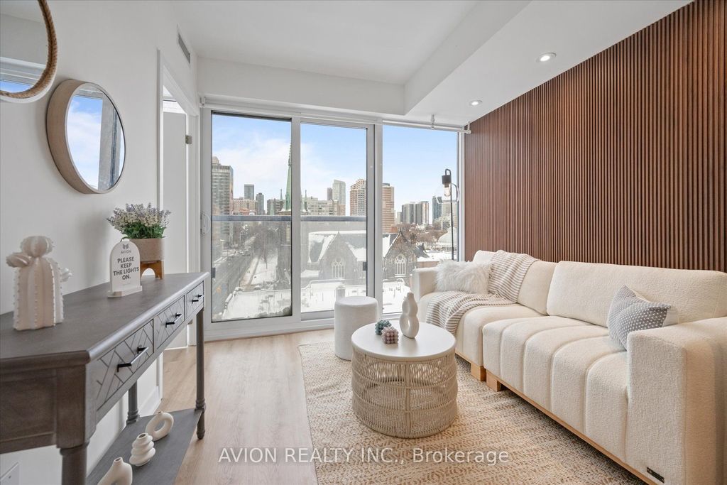 Photo of 319 Jarvis Street #606, Toronto, ON M5B 0C8 (MLS # C12424443)