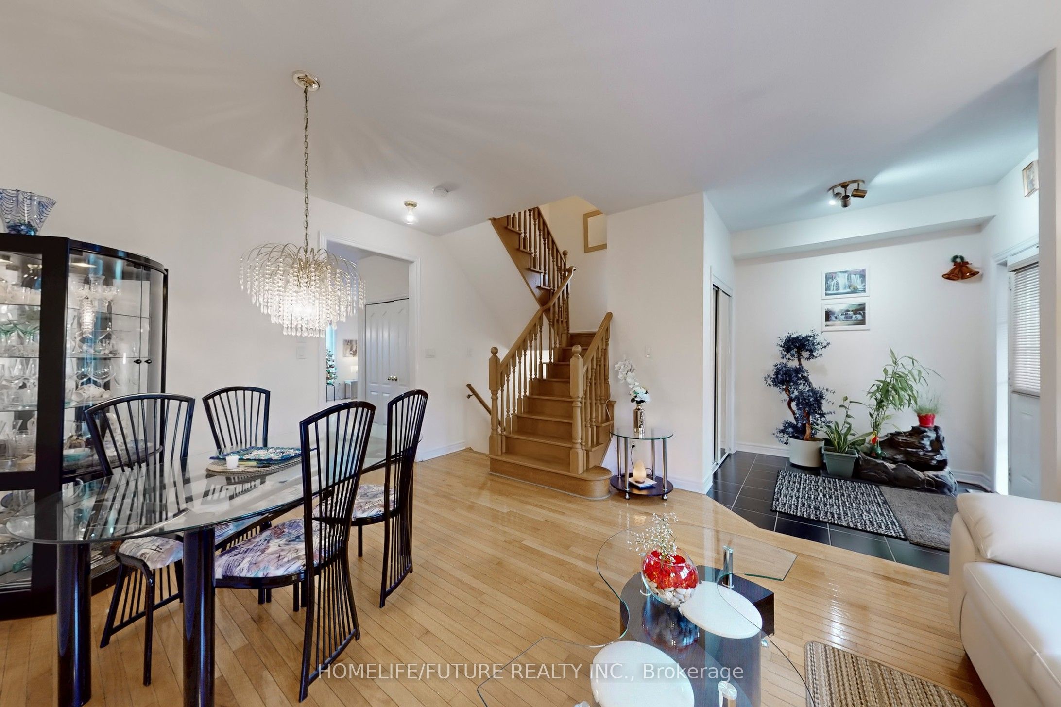 634 South Unionville Avenue