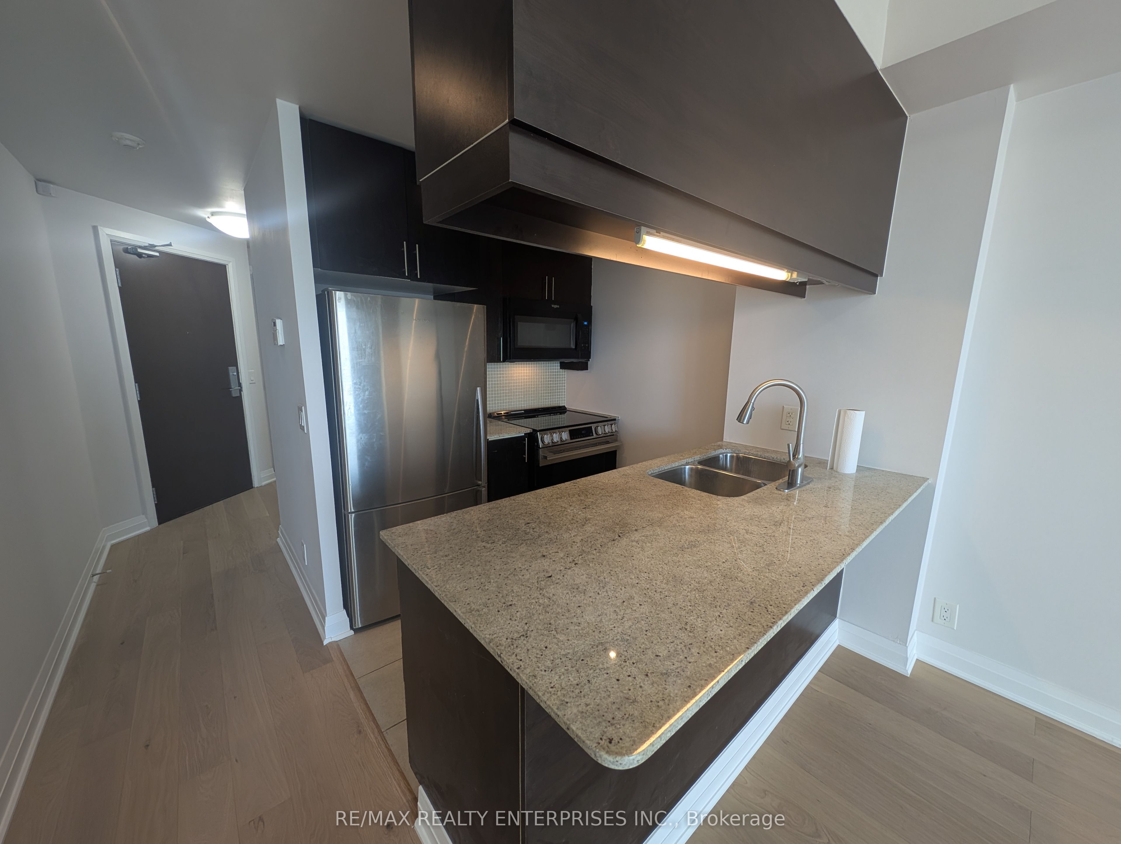 1055 Southdown Road 802