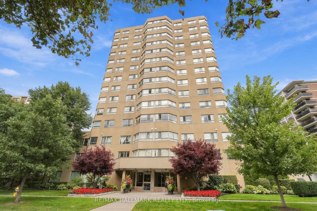 Photo of 4 Park Vista N/A #303, Toronto, ON M4B 3M8 (MLS # E13804868)
