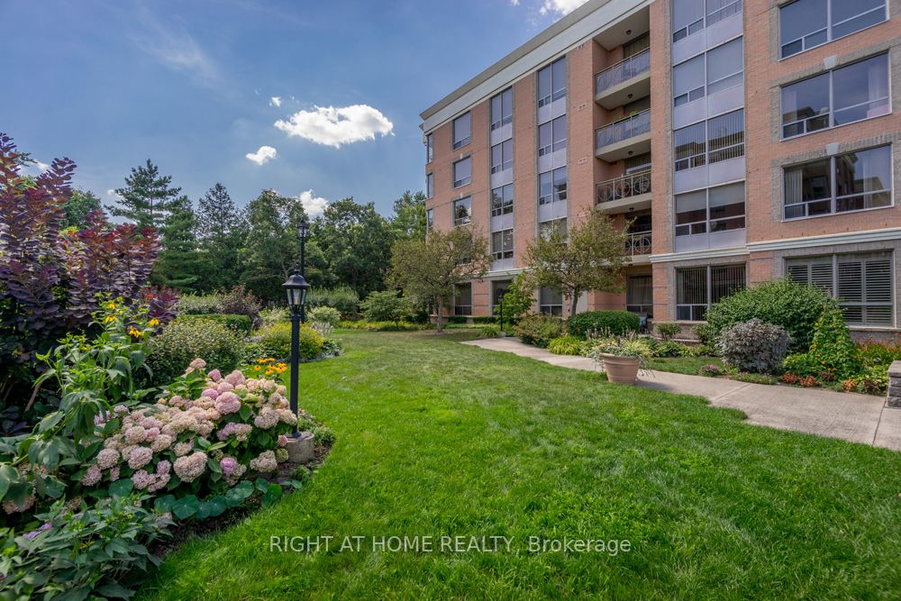 100 Burloak Drive 1301