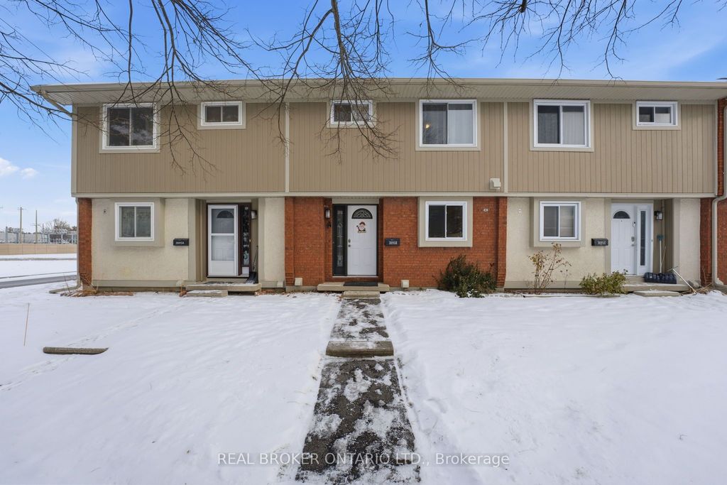 Photo of 3895 Old Richmond Road #B, Bells Corners and South to Fallowfield, ON K2H 8T8 (MLS # X12618158)