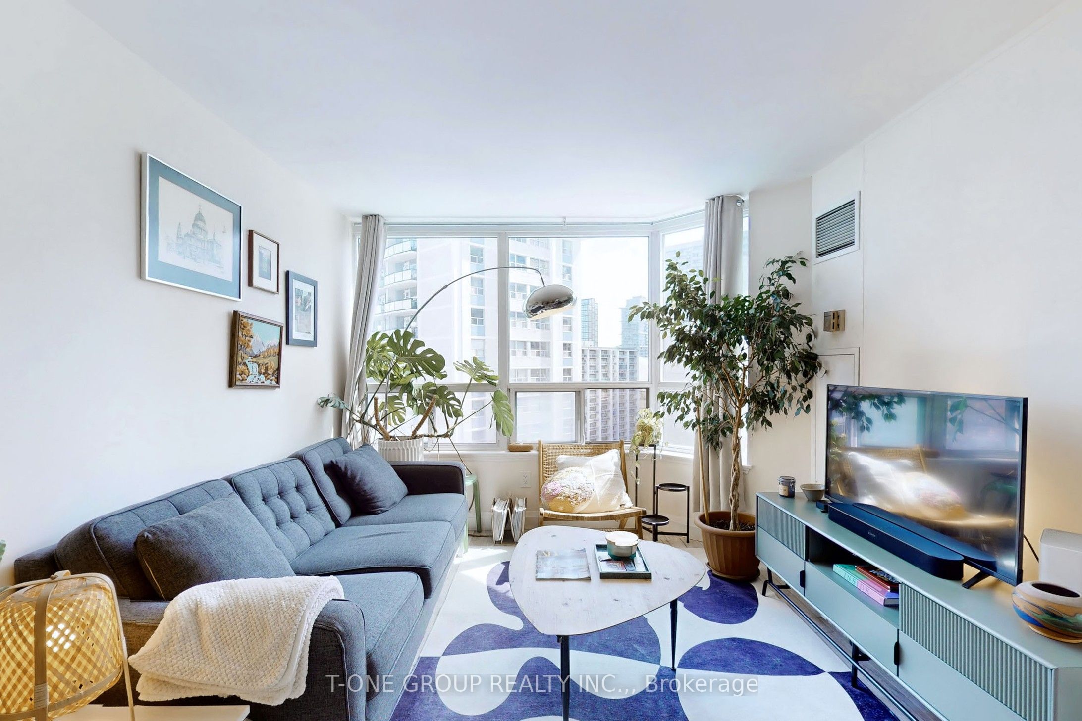 25 Maitland Street 1212