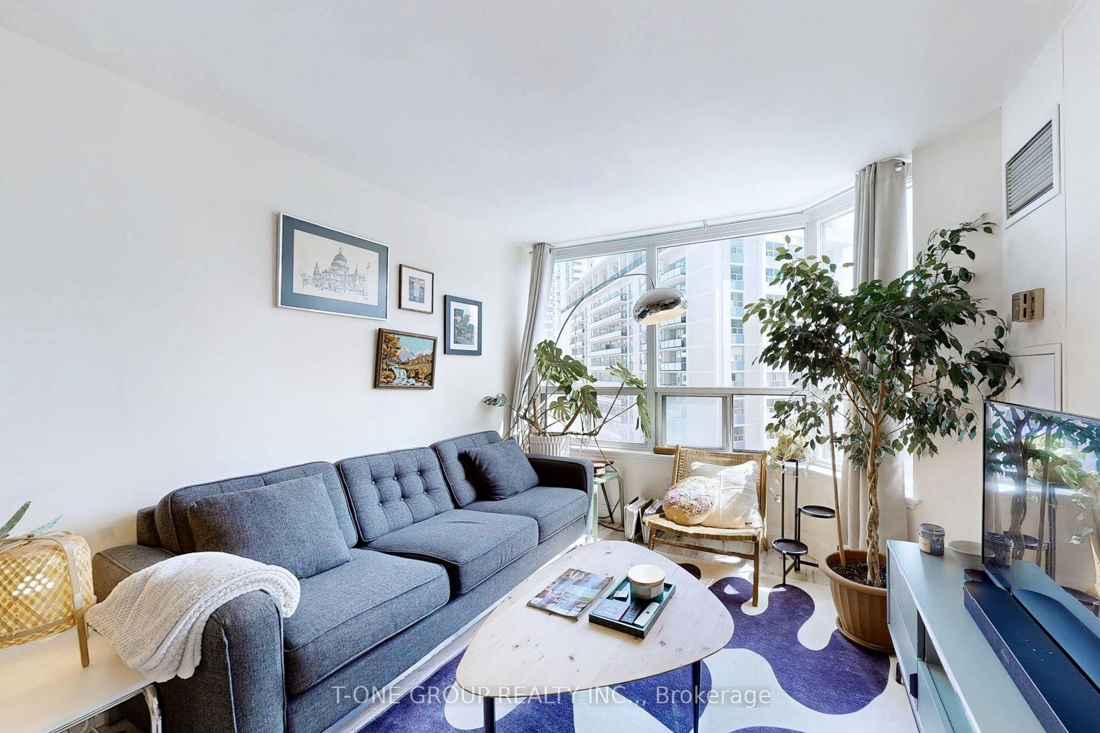 25 Maitland Street 1212