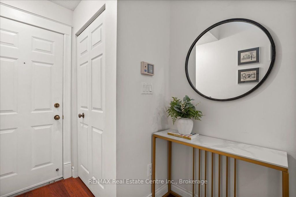 Photo of 205 Highland Crescent, Kitchener, ON N2M 5L6 (MLS # X12809398)