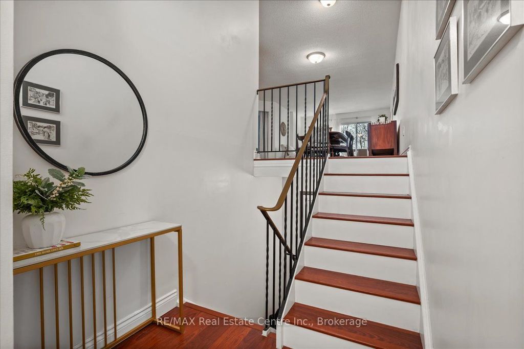 Photo of 205 Highland Crescent, Kitchener, ON N2M 5L6 (MLS # X12809398)