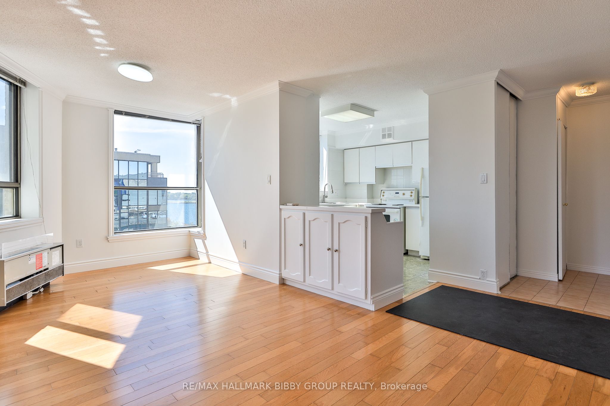 270 Queens Quay Boulevard W 801