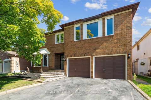 2180 Lumberman Lane Lower Level Oakville ON L6M 2Y7