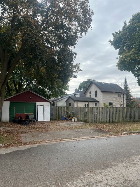 Photo of 118 Delaware Street, London East, ON N5Z 2N5 (MLS # X12469323)