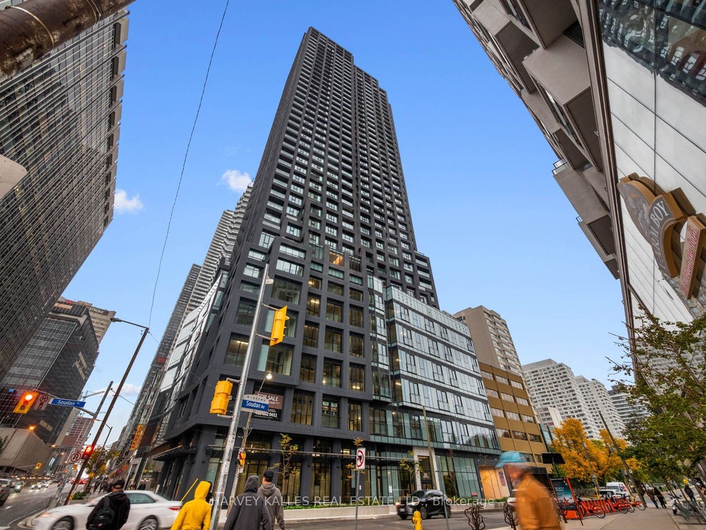 Photo of 20 Soudan Avenue #3703, Toronto, ON M4S 0E2 (MLS # C14103740)