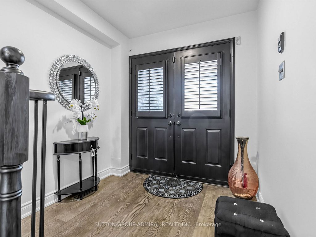 Photo of 38 Elderbrook Crescent, Vaughan, ON L4K 5M5 (MLS # N12933394)