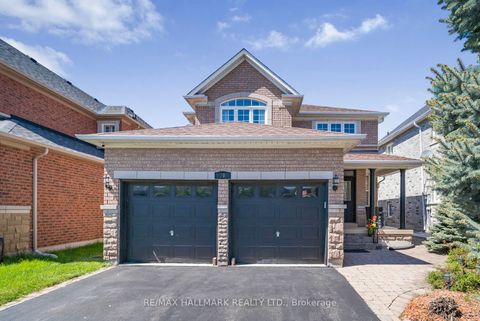 70 Deerwood Crescent Richmond Hill ON L4E 4B4