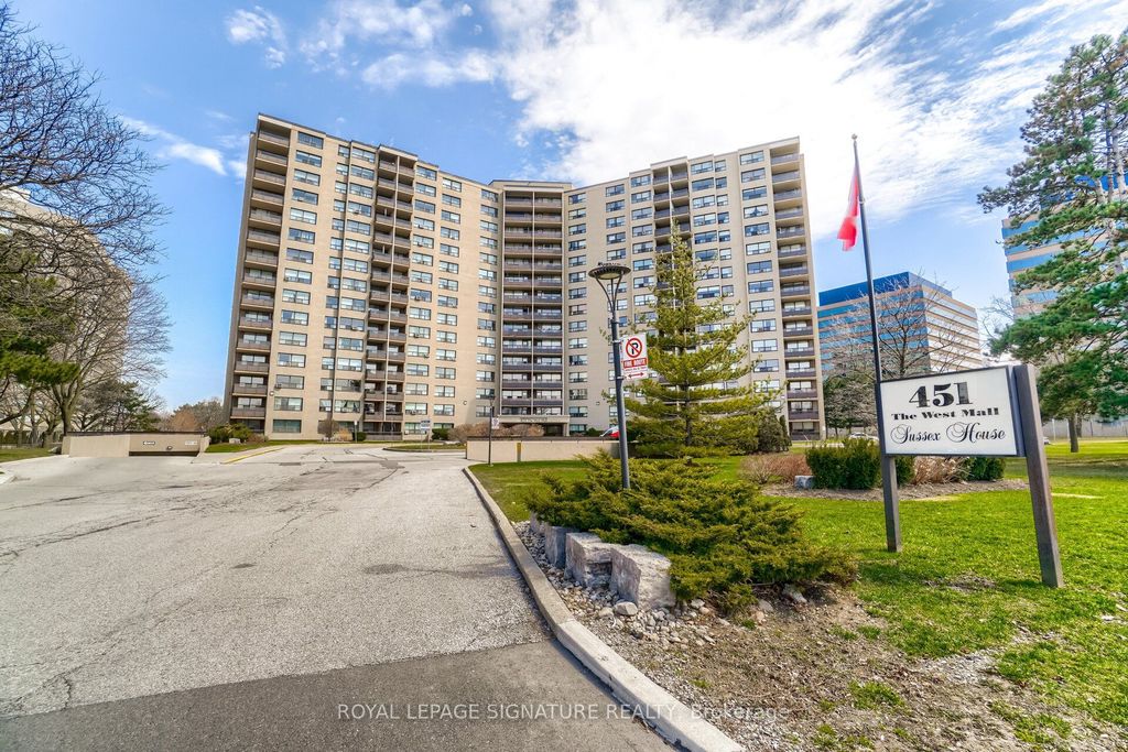 Photo of 451 The West Mall N/A #815, Toronto, ON M9C 1G1 (MLS # W13079192)