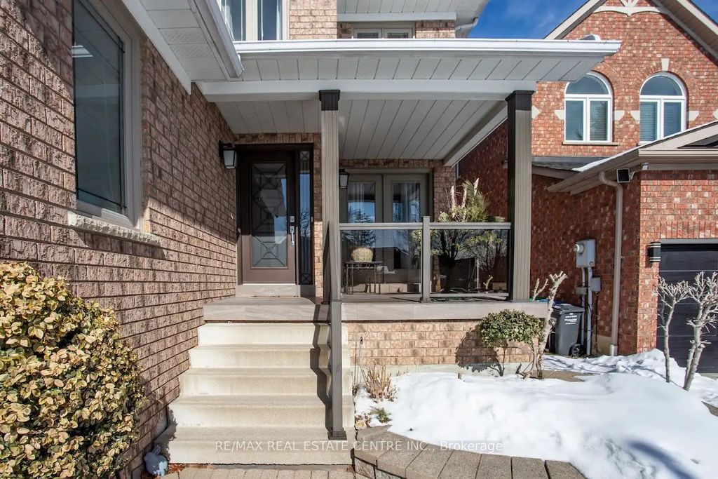 Photo of 5525 Middleport Crescent, Mississauga, ON L4Z 3S5 (MLS # W12817560)