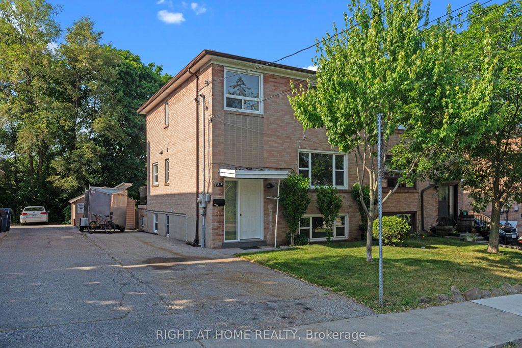 Photo of 154 Edinborough Court, Toronto, ON M6N 2E8 (MLS # W12373115)