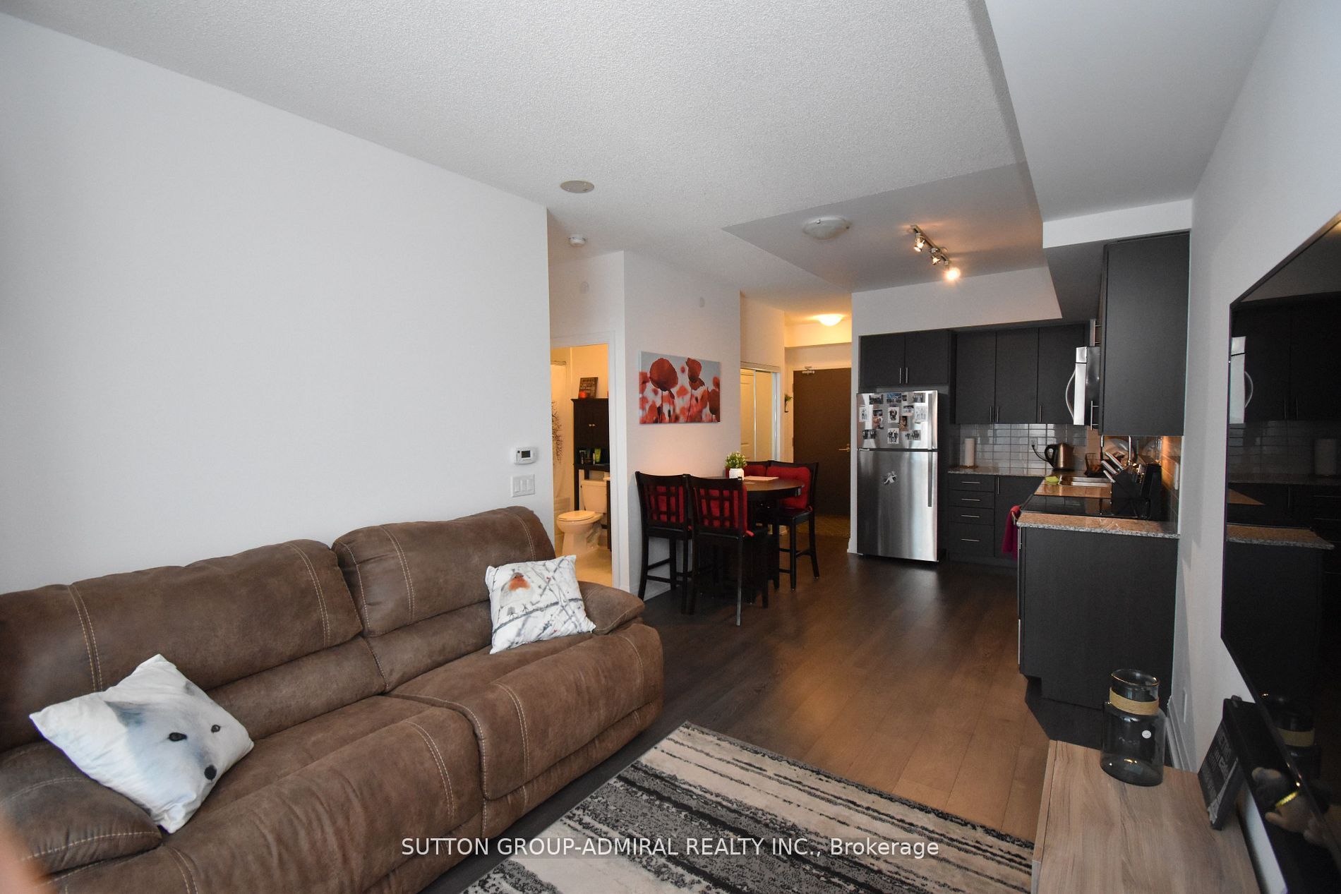 7890 Bathurst Street 1212