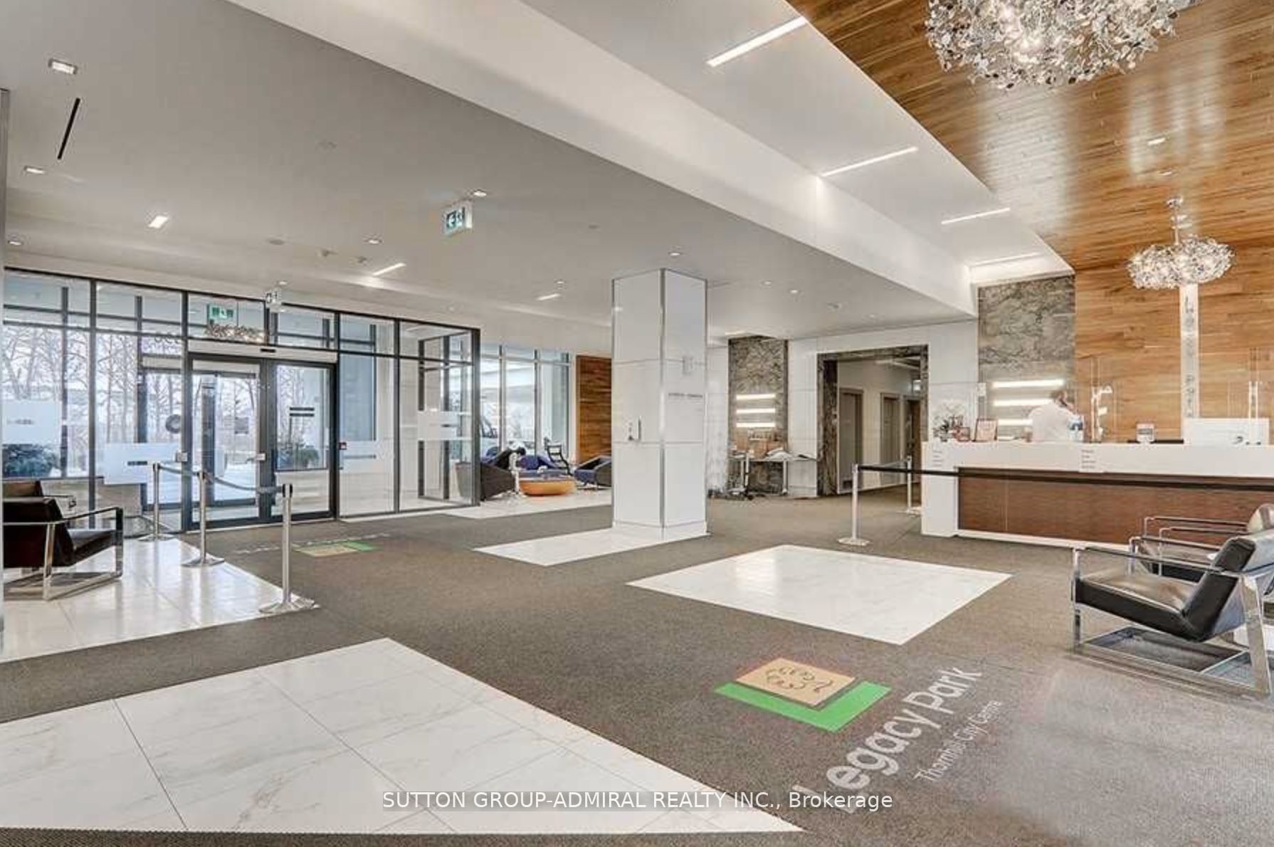7890 Bathurst Street 1212