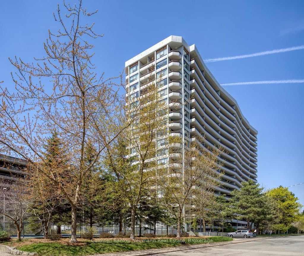 Photo of 100 Quebec Avenue #1501, Toronto, ON M6P 4B8 (MLS # W13097356)