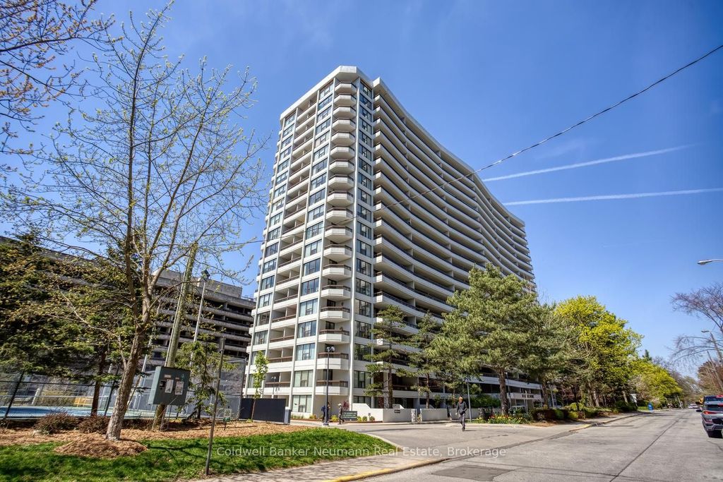 Photo of 100 Quebec Avenue #1501, Toronto, ON M6P 4B8 (MLS # W13097356)