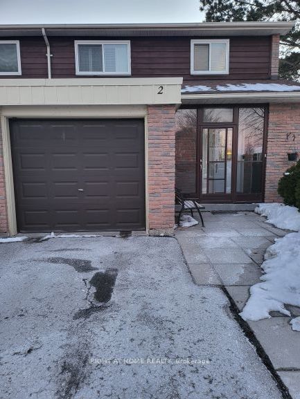 Photo 1 of 6 — 341 Military Trail 2, Toronto, ON M1E 4E4