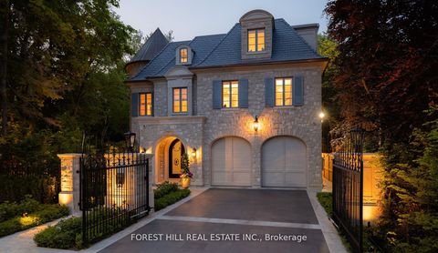 221 Forest Hill Road Toronto ON M5P 2N3