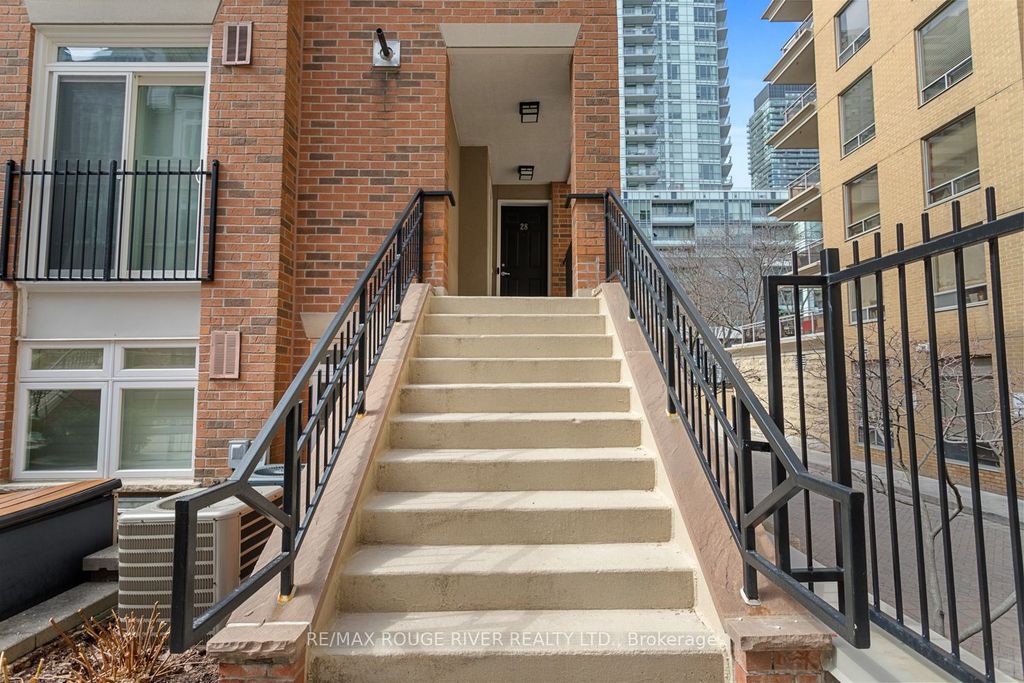 Photo of 89 Lillian Street #28, Toronto, ON M4S 2H7 (MLS # C12918838)