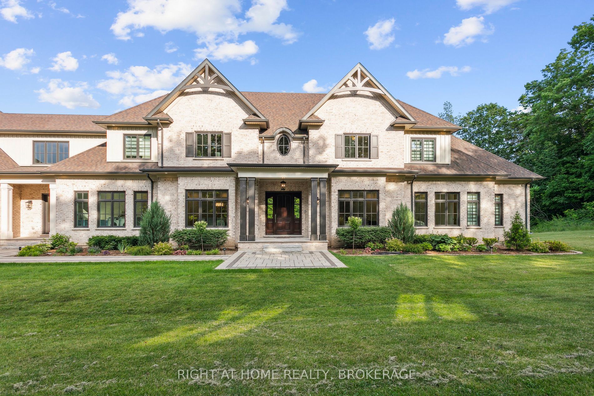 2606 Harvestmoon Lane