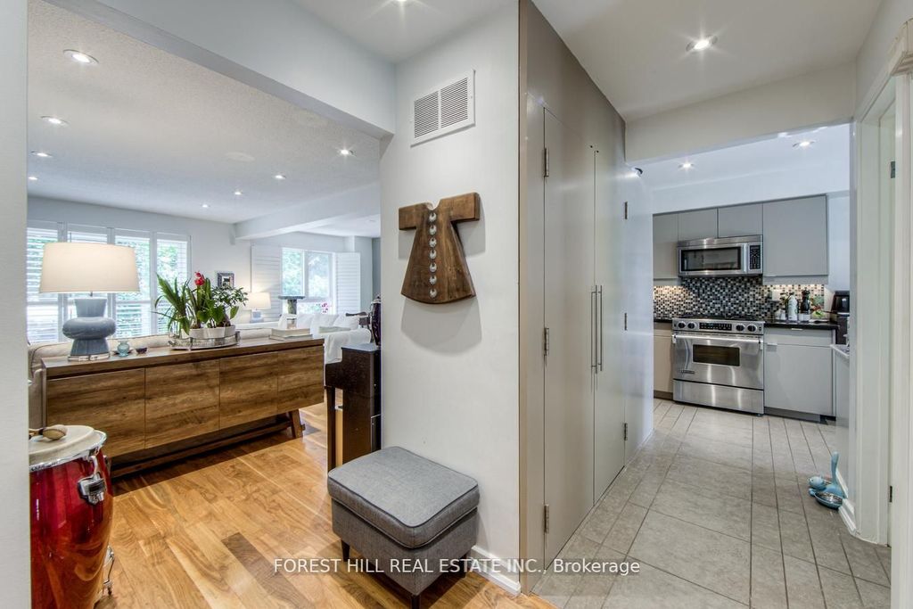 Photo of 7 Maroon Mill Way, Toronto, ON M2L 1T9 (MLS # C12552210)