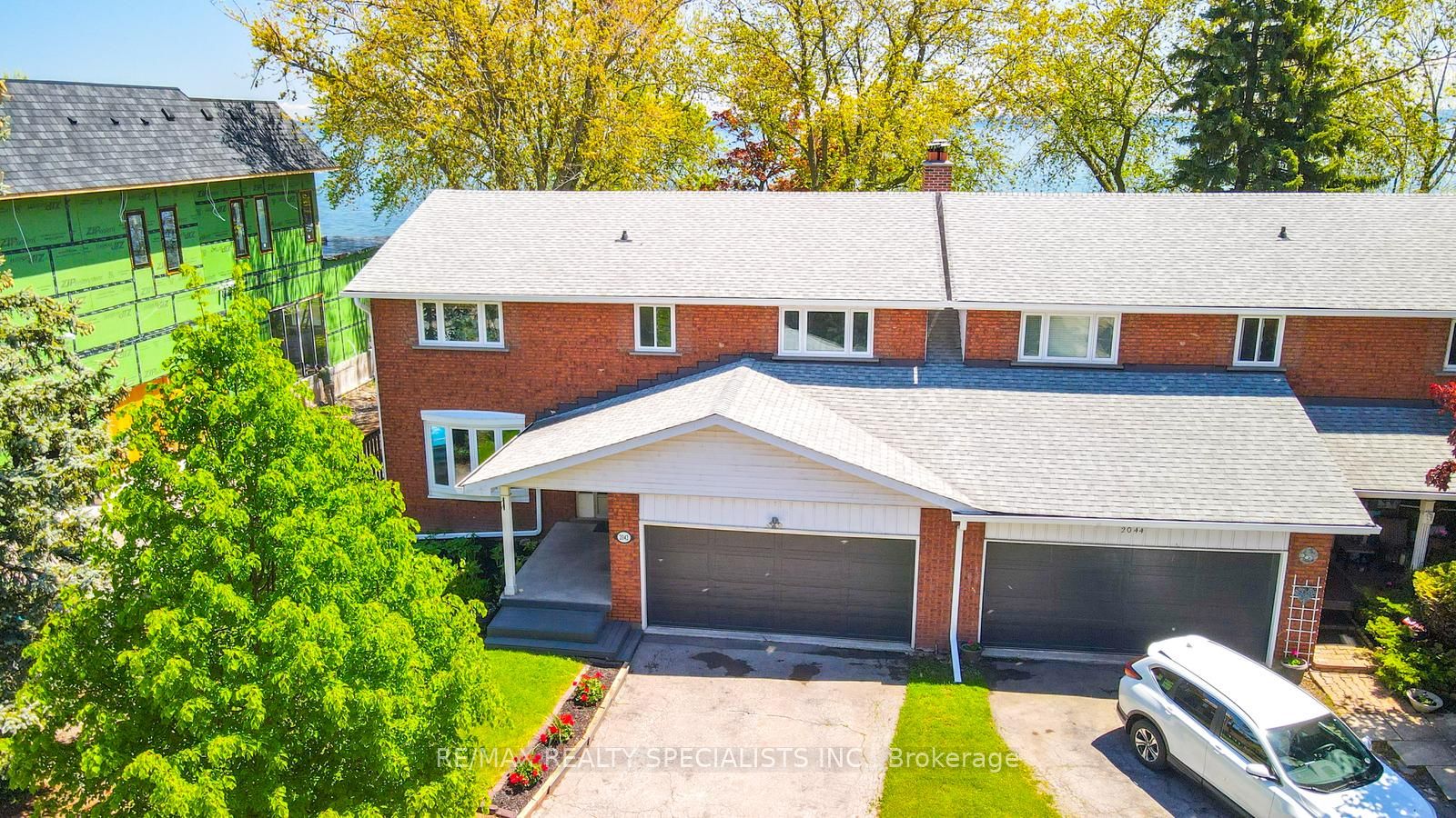 2042 Waters Edge Drive