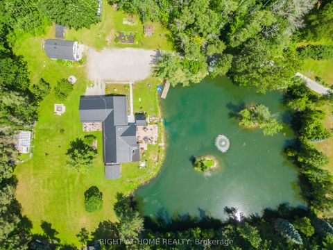 1114 Goshen Road E Innisfil ON L9S 2M5