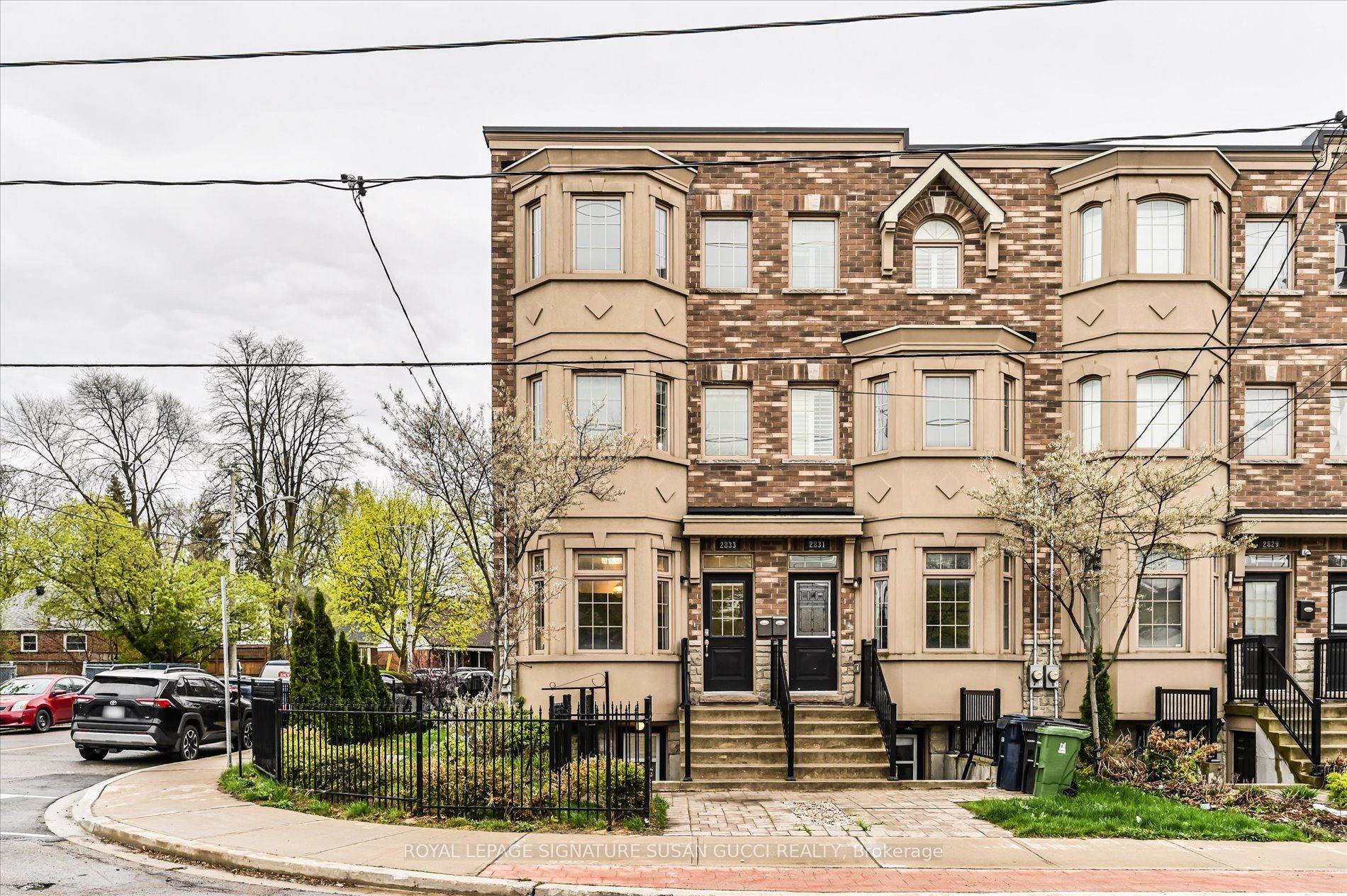 Photo 1 of 36 — 2833 St. Clair Avenue E, Toronto, ON M4B 1N3
