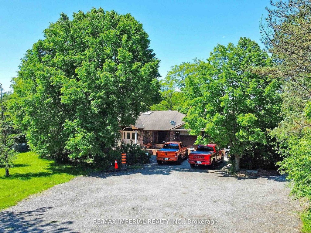 Photo of 22 Ratcliff Road, Whitchurch-Stouffville, ON L4A 7X5 (MLS # N13886806)