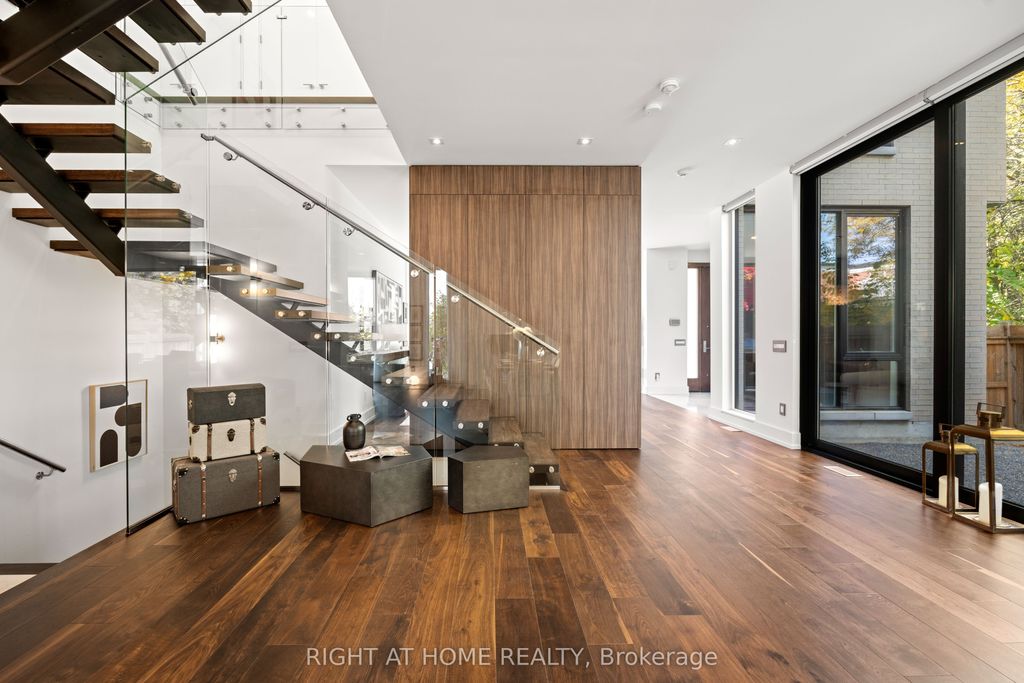 Photo of 15 Fairmeadow Avenue, Toronto, ON M2P 0A5 (MLS # C12676196)