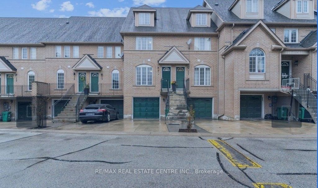 Photo of 80 Strathaven Drive #12, Mississauga, ON L5R 3V9 (MLS # W12645512)