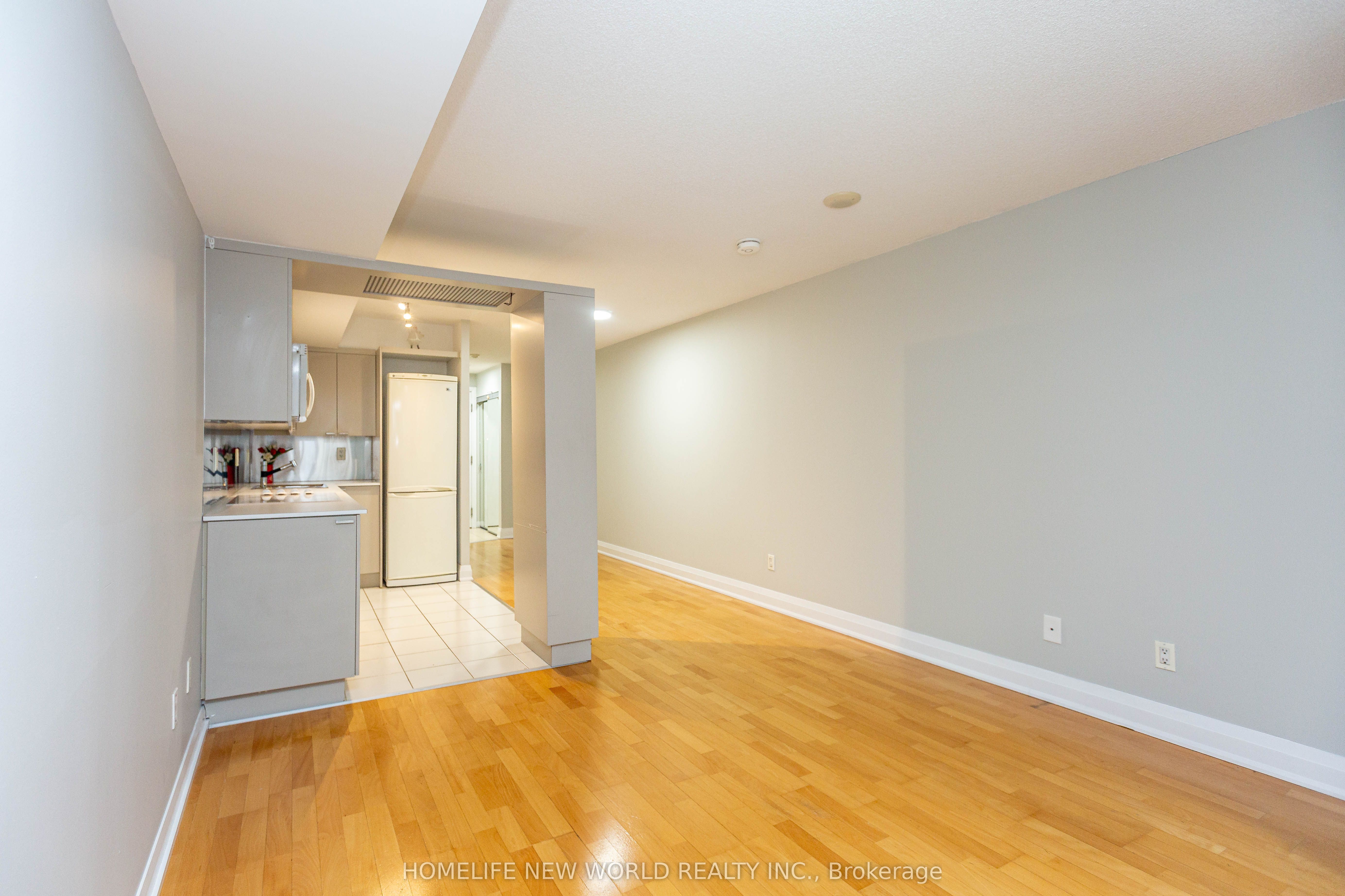 111 Elizabeth Street 951