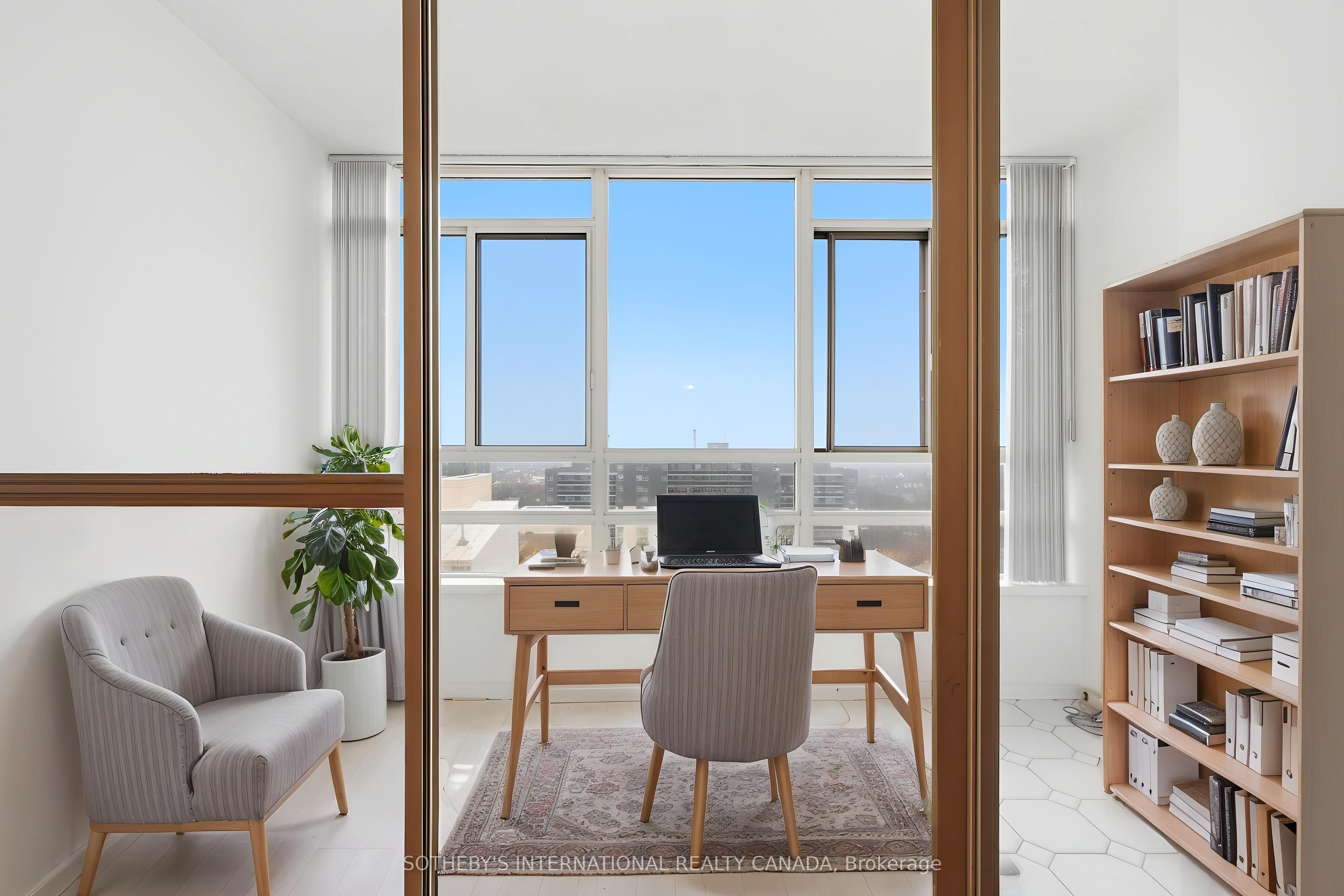 75 King Street E 1609