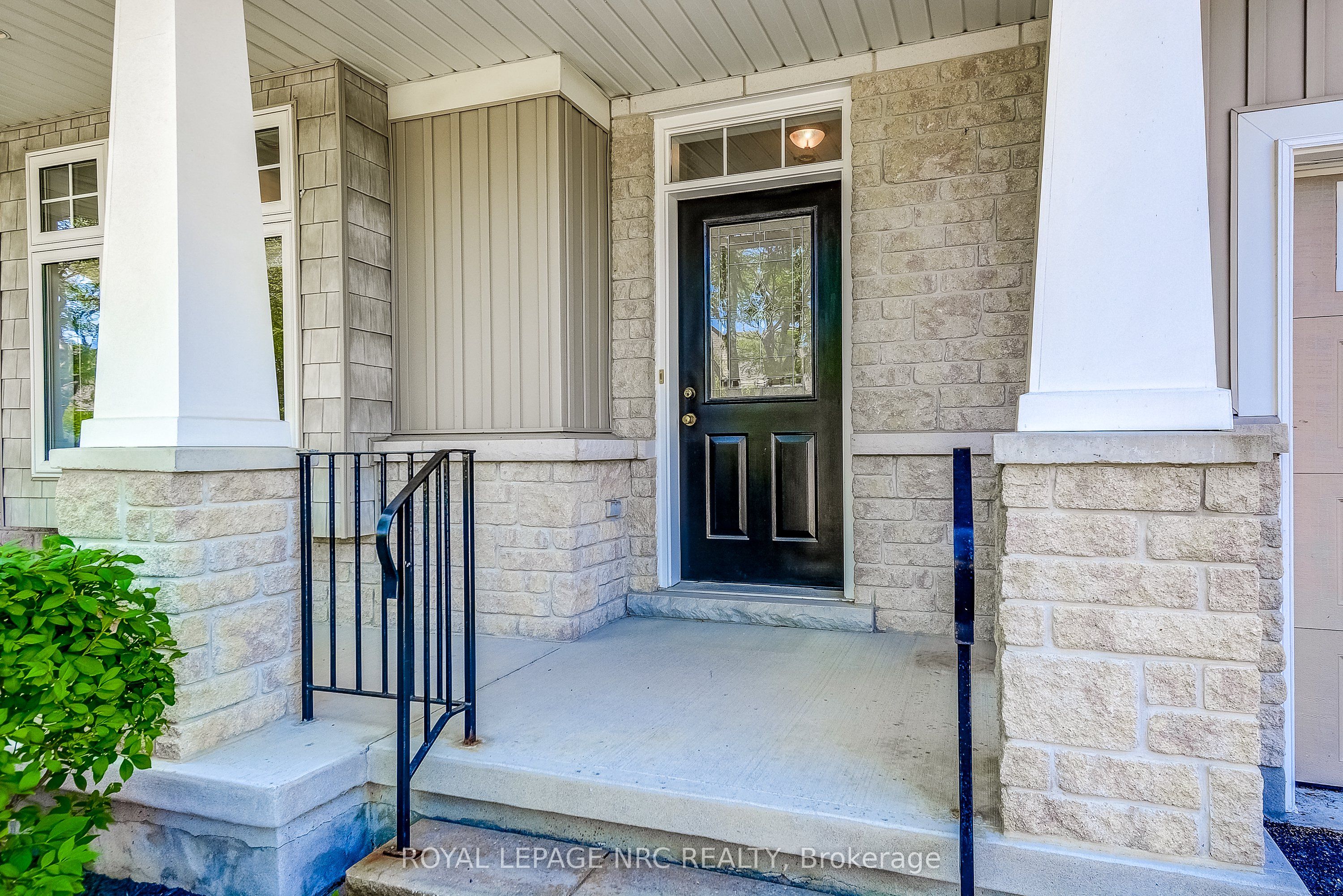 92 Loretta Drive 12