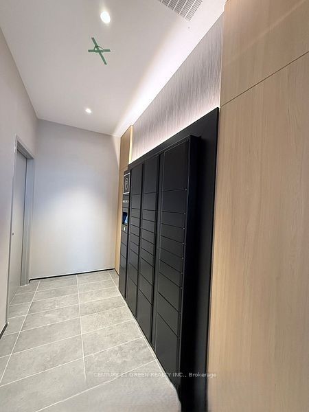 770 Whitlock Avenue 702