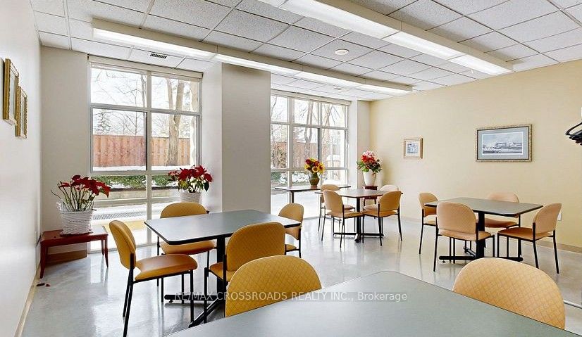 115 Bonis Avenue 502