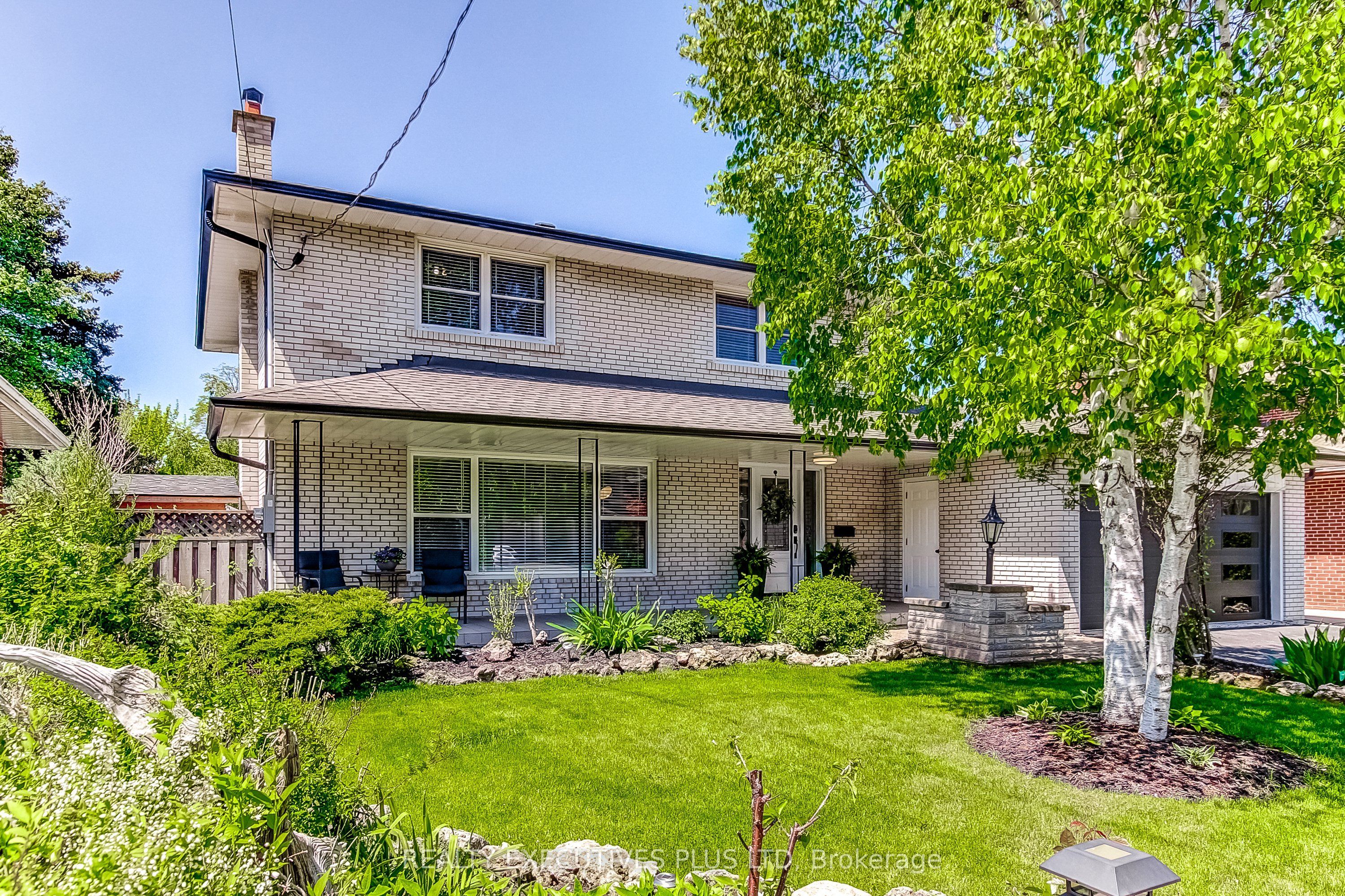 114 Neilson Drive
