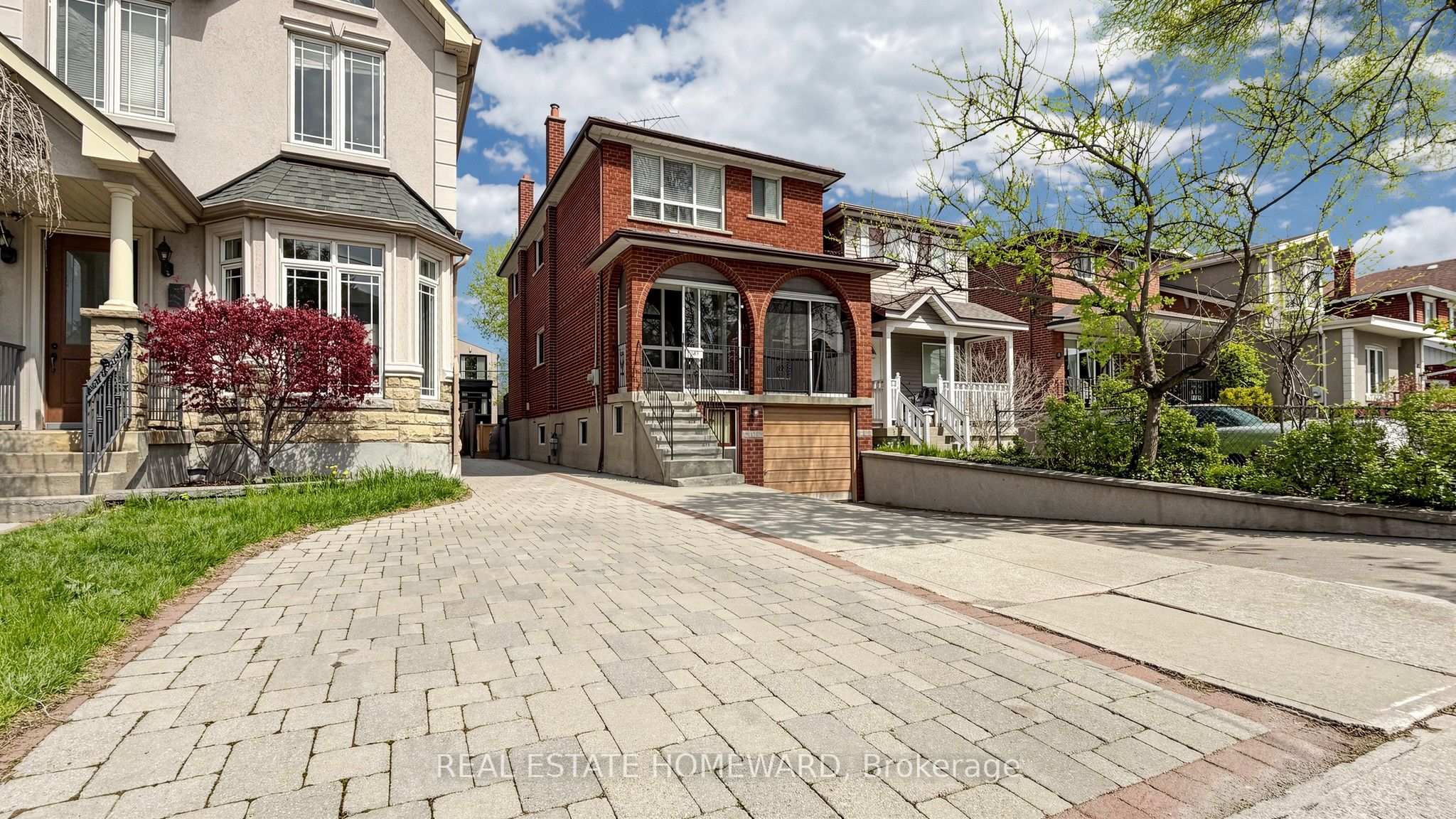 349 Monarch Park Avenue