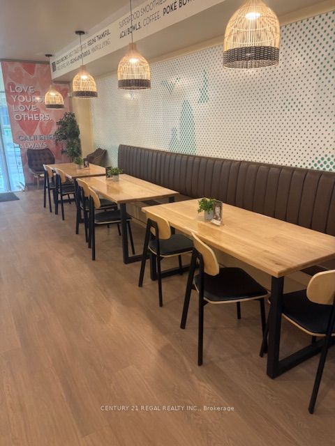 367 King Street W Toronto ON M5V 1K1