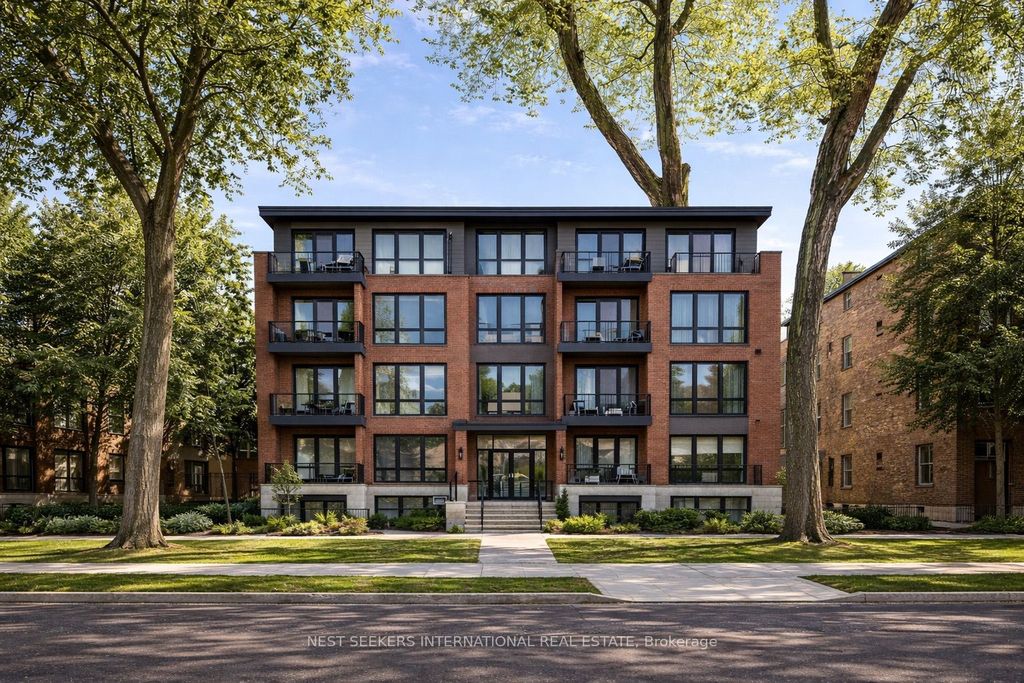 Photo of 907 Glencairn Avenue, Toronto, ON M6B 2A6 (MLS # W13005092)