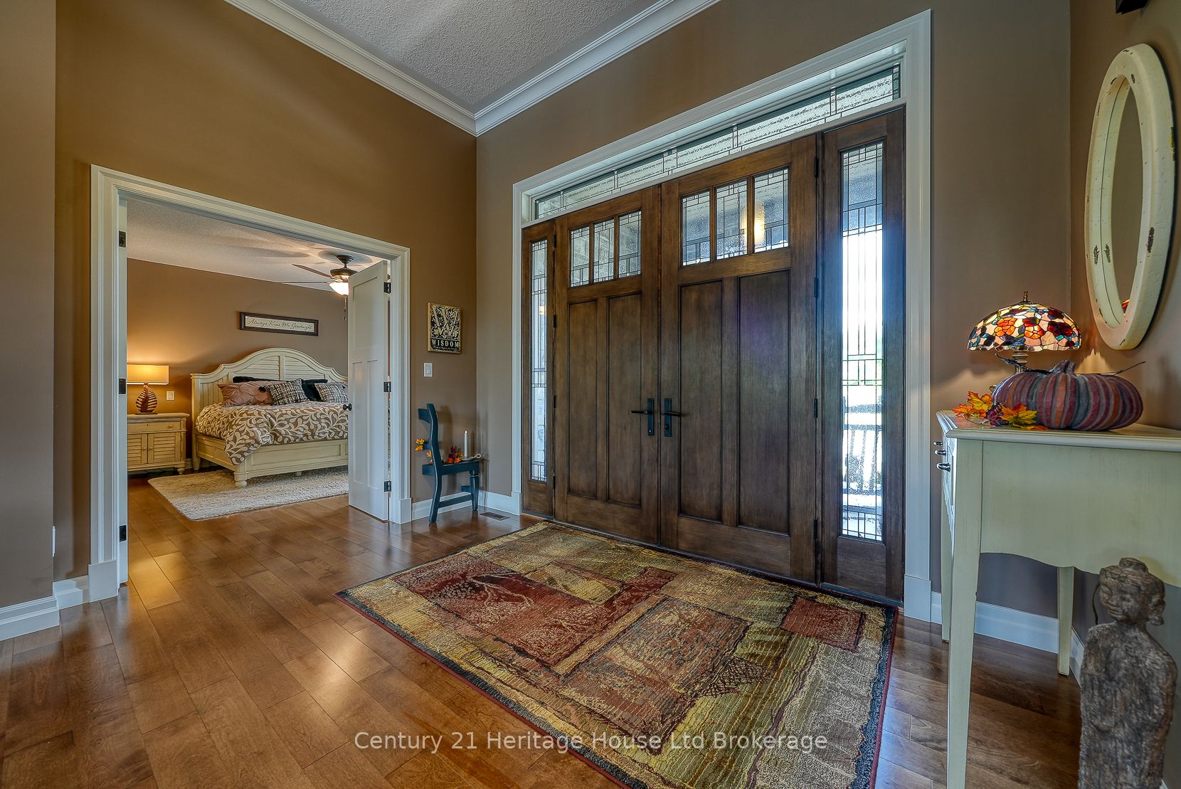 563 Lakeview Drive