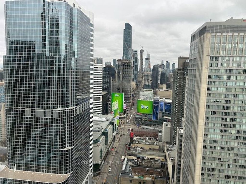 Photo of 197 Yonge Street #3213, Toronto, ON M5B 0C1 (MLS # C13024428)