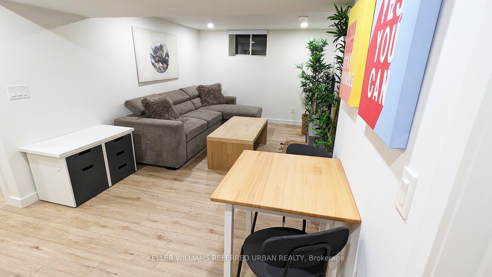 2301 Lawrence Avenue W Lower