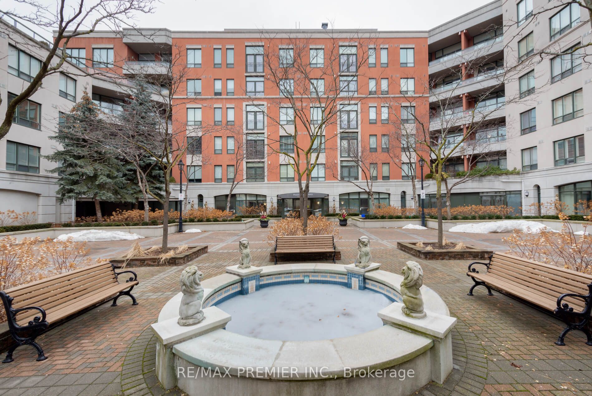 53 Woodbridge Avenue 219