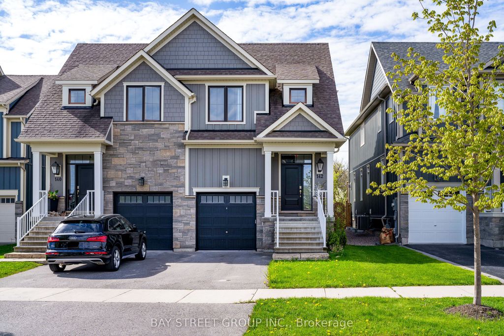 Photo of 142 yellow birch Crescent, Blue Mountains, ON L9Y 0R4 (MLS # X12468212)