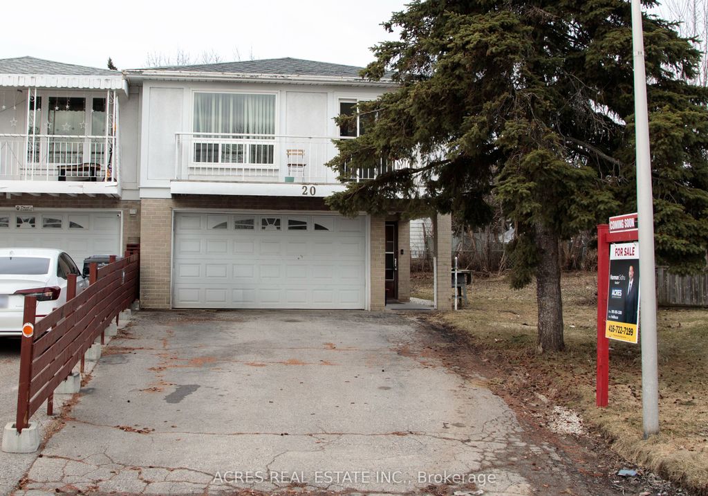 Photo of 20 Gladeside Place, Brampton, ON L6S 1X3 (MLS # W13076100)