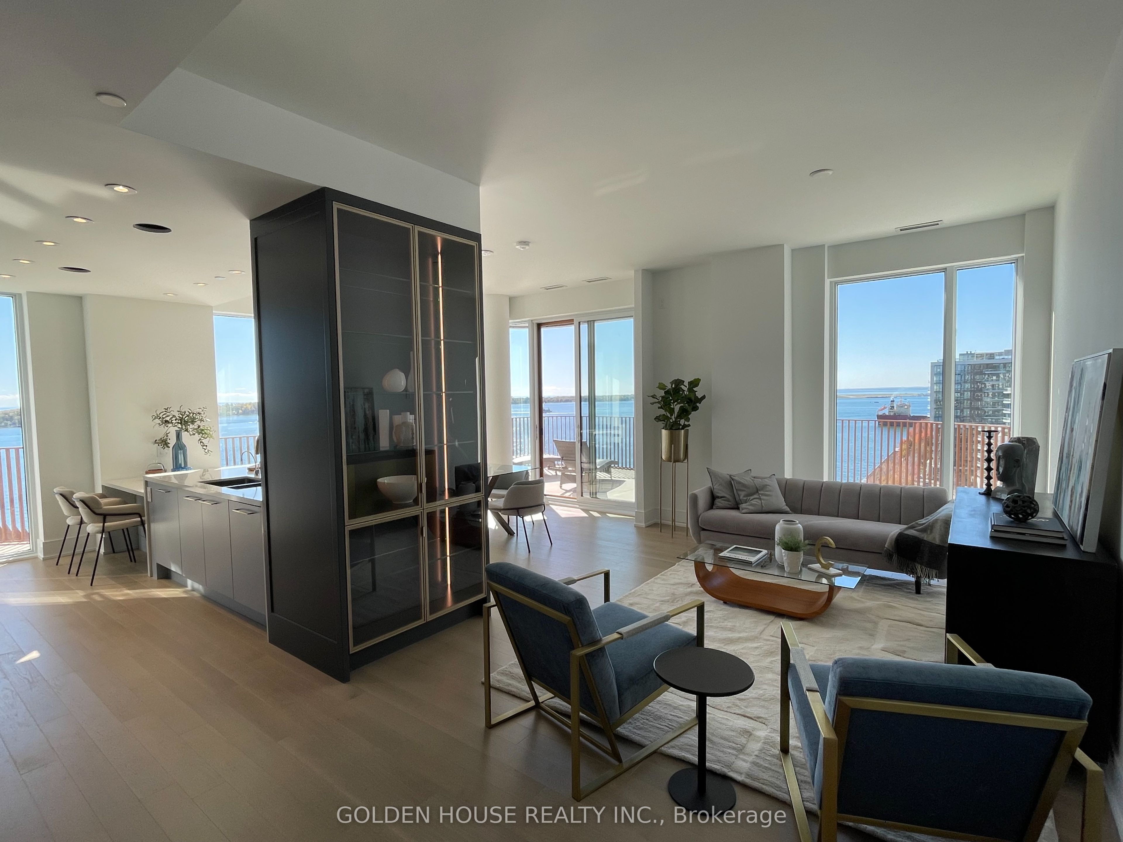 155 Merchants' Wharf N/A 1112